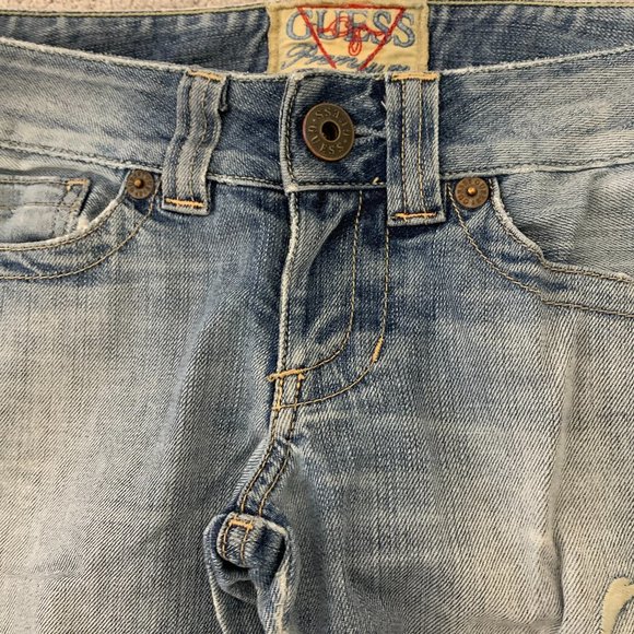 GUC Distressed Faded Guess Embroidered Bird Jeans - Picture 4 of 10